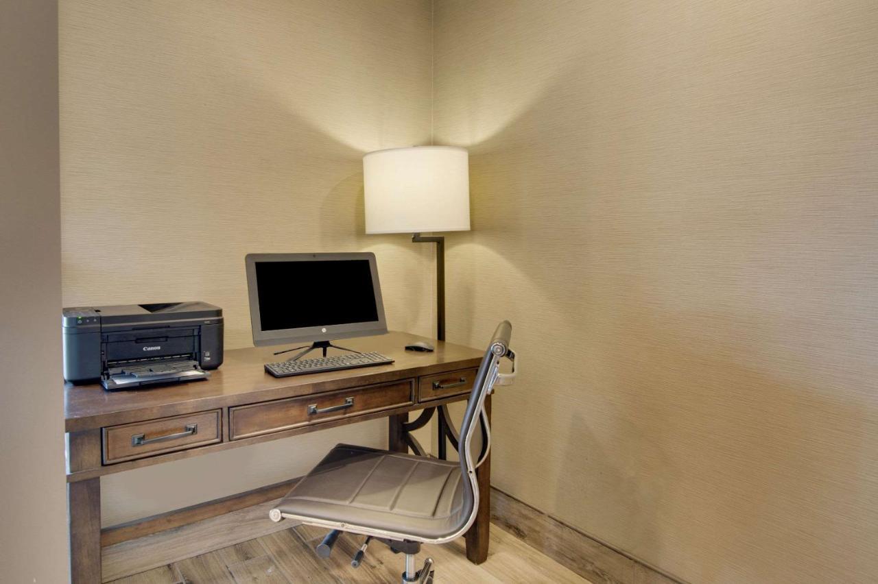 Comfort Inn Airport Roanoke Eksteriør bilde