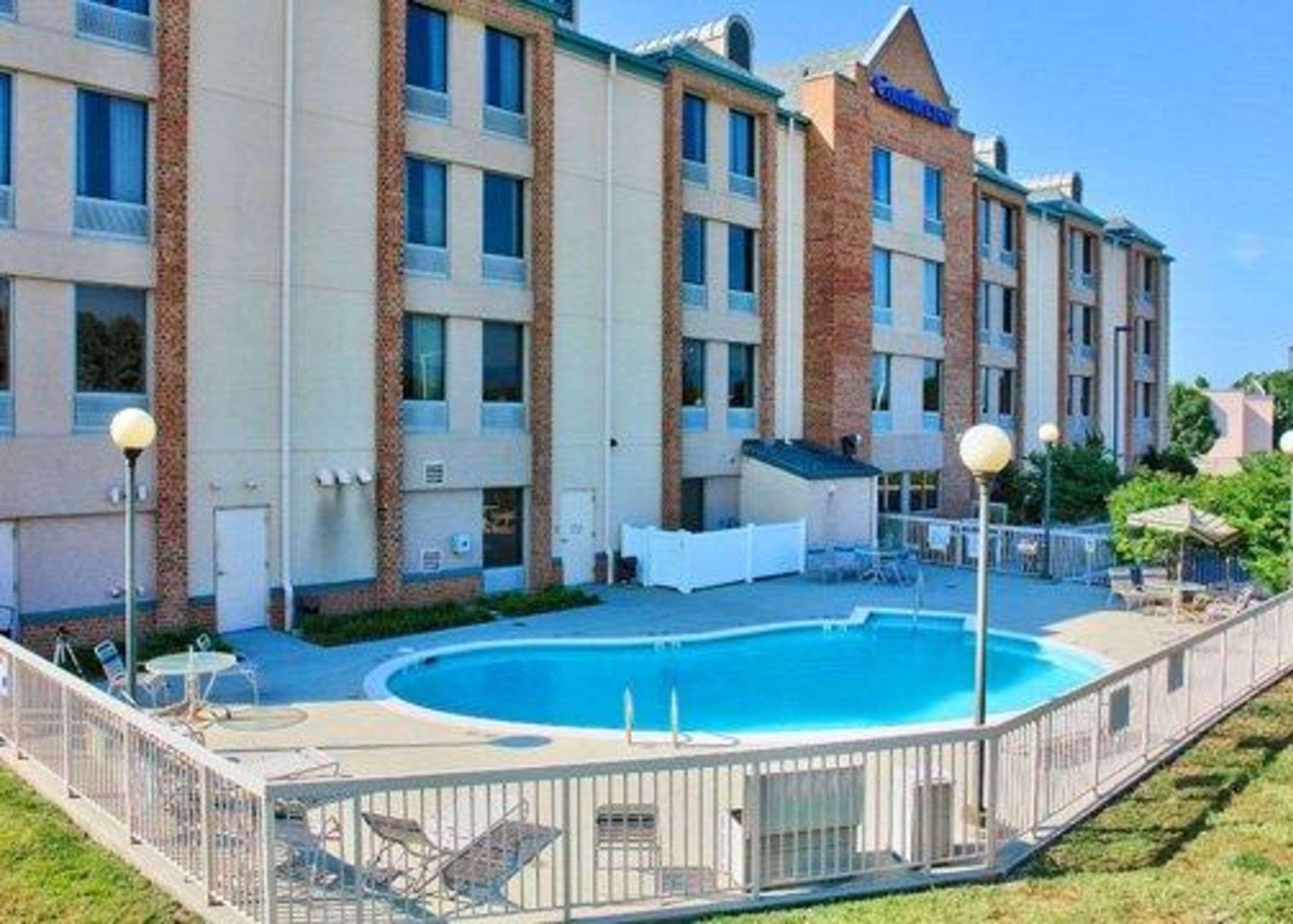 Comfort Inn Airport Roanoke Eksteriør bilde